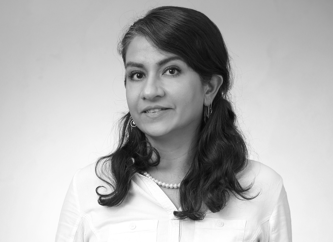 Portrait Dr. Hanieh Lübeck