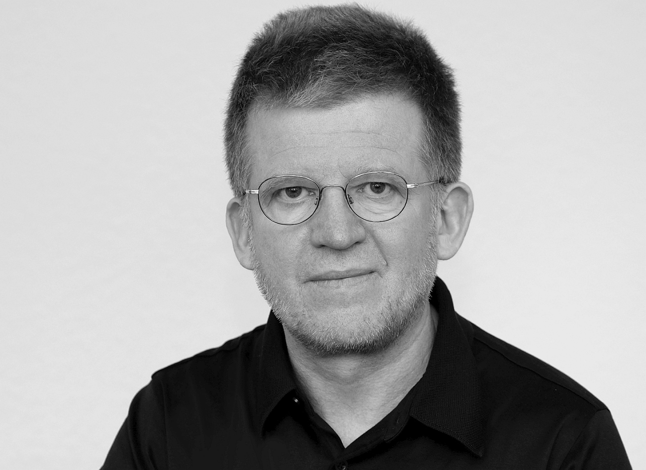 Portrait Dr. Jochen Lüttmann